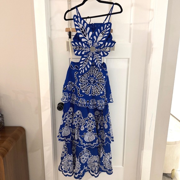 FARM Rio Dresses & Skirts - NWT Farm Rio Blue Flower Richelieu Linen Midi Dress Navy Blue XS Boho $398